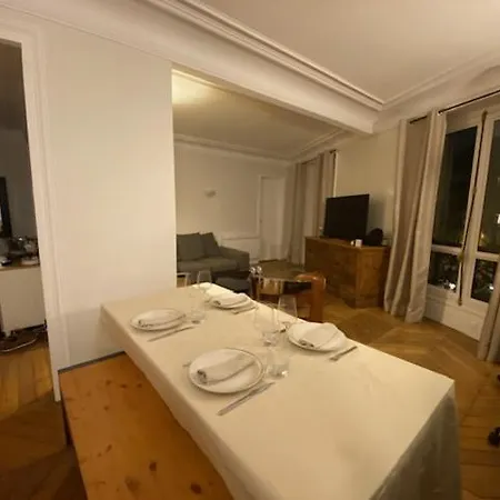 17 Champs-elysees Apartamento *